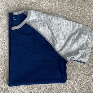 American Eagle T-shirt